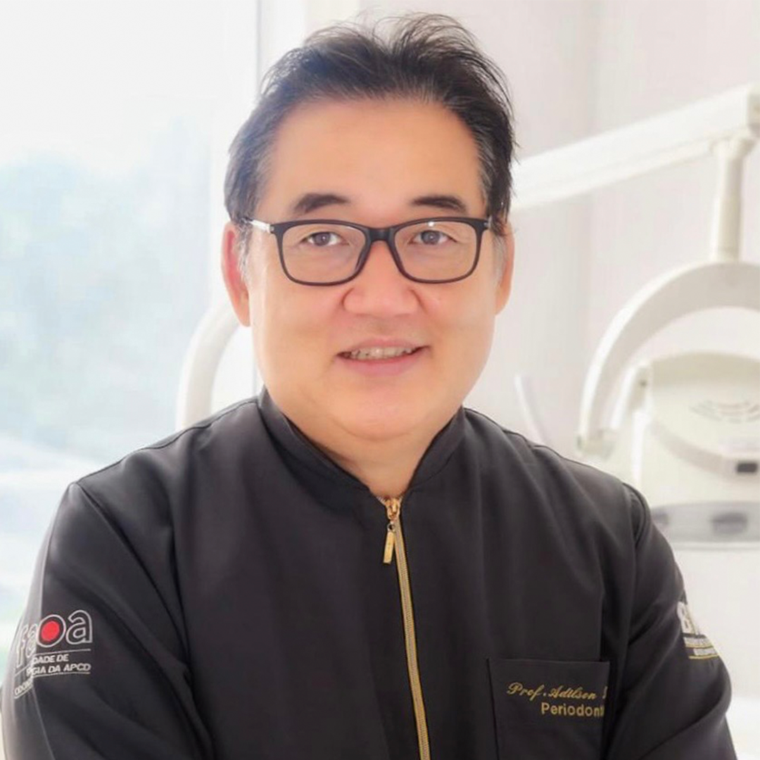 Dr. Adilson Sakuno - Cirurgião-Dentista / Especialista em Implantodontia e Prótese Dentária